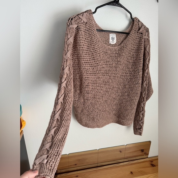 Billabong Brown Crew Neck Sweater with Relaxed Fit - Picture 2 of 5